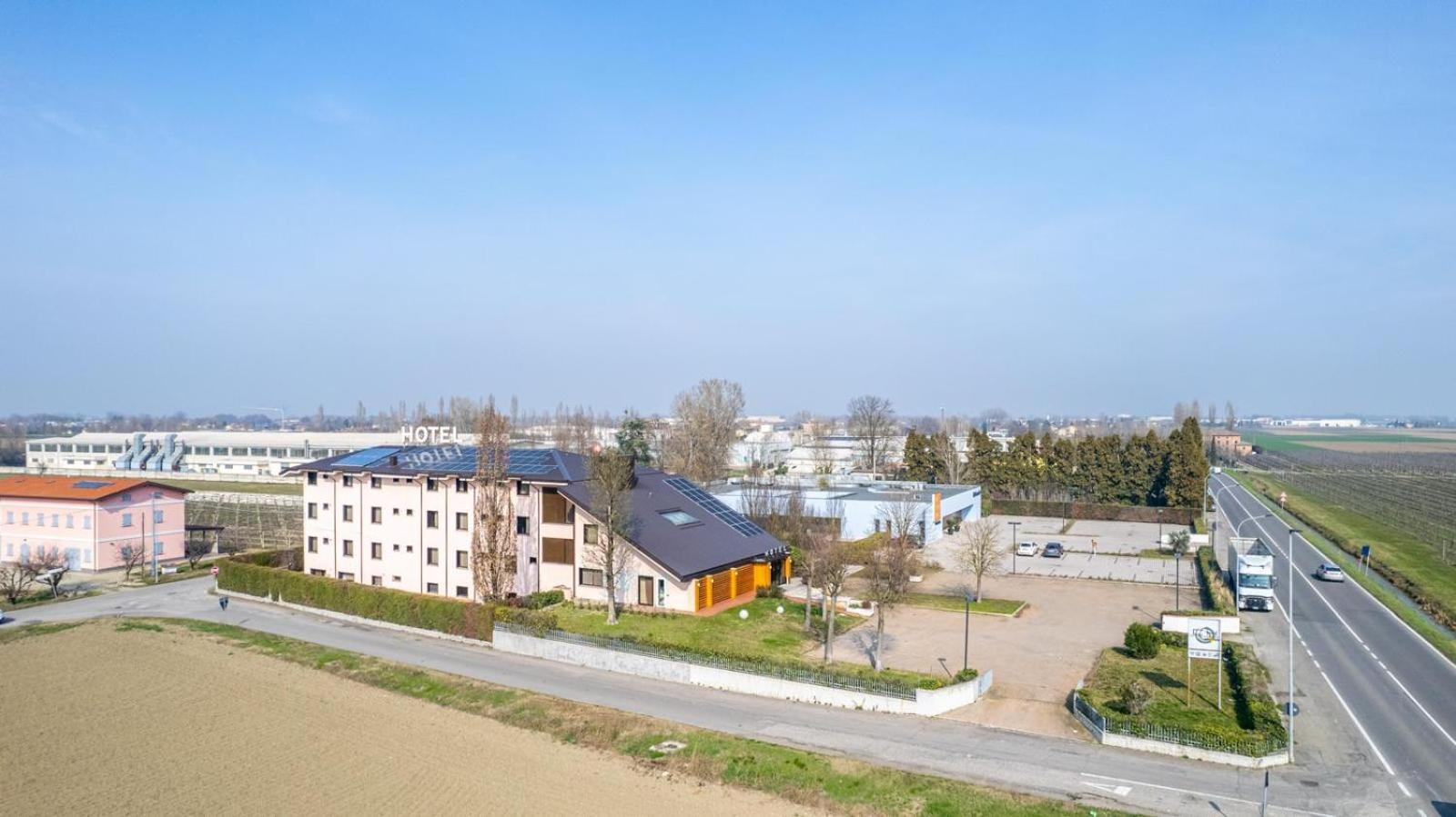 San Prospero Confidence Hotel San Silvestro מראה חיצוני תמונה